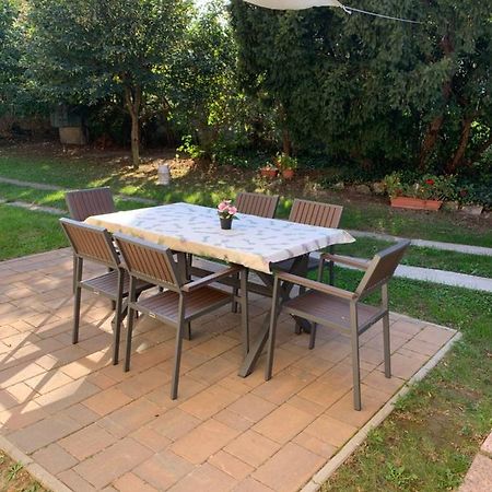 Ferienwohnung Ica Vendeghaz Sutto Exterior foto
