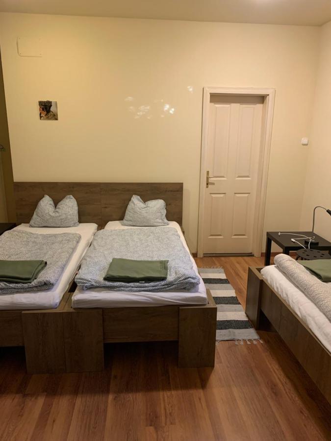 Ferienwohnung Ica Vendeghaz Sutto Exterior foto