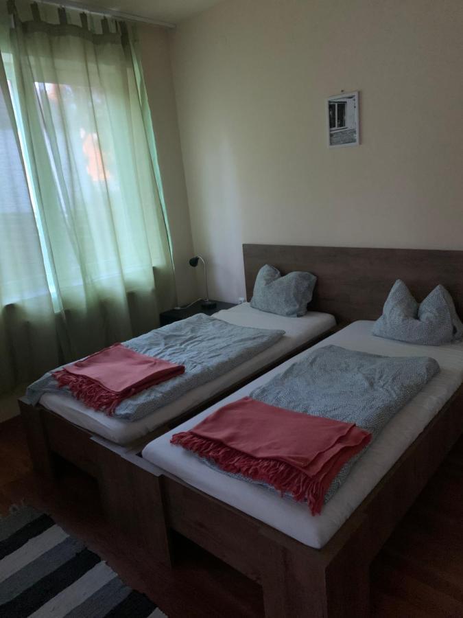 Ferienwohnung Ica Vendeghaz Sutto Exterior foto